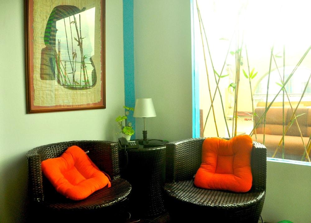 The Fort Budget Hotel- Bonifacio Global City Makati City Ngoại thất bức ảnh